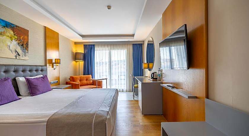 La Quinta by Wyndham Bodrum