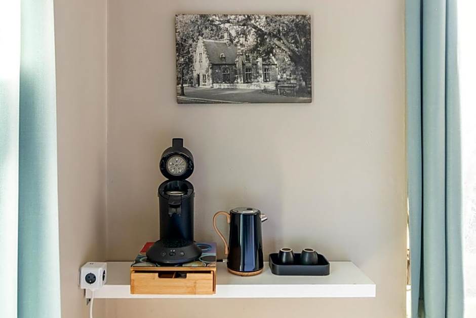 Hotel Entree - View of Canal Bruges