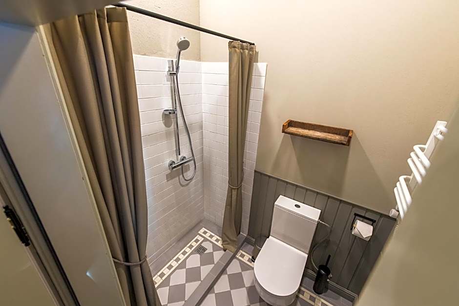 Zyplių Dvaro Oficina Viešbutis