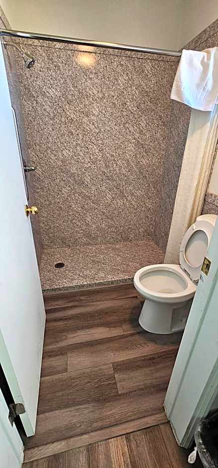 Travel Inn & Suite