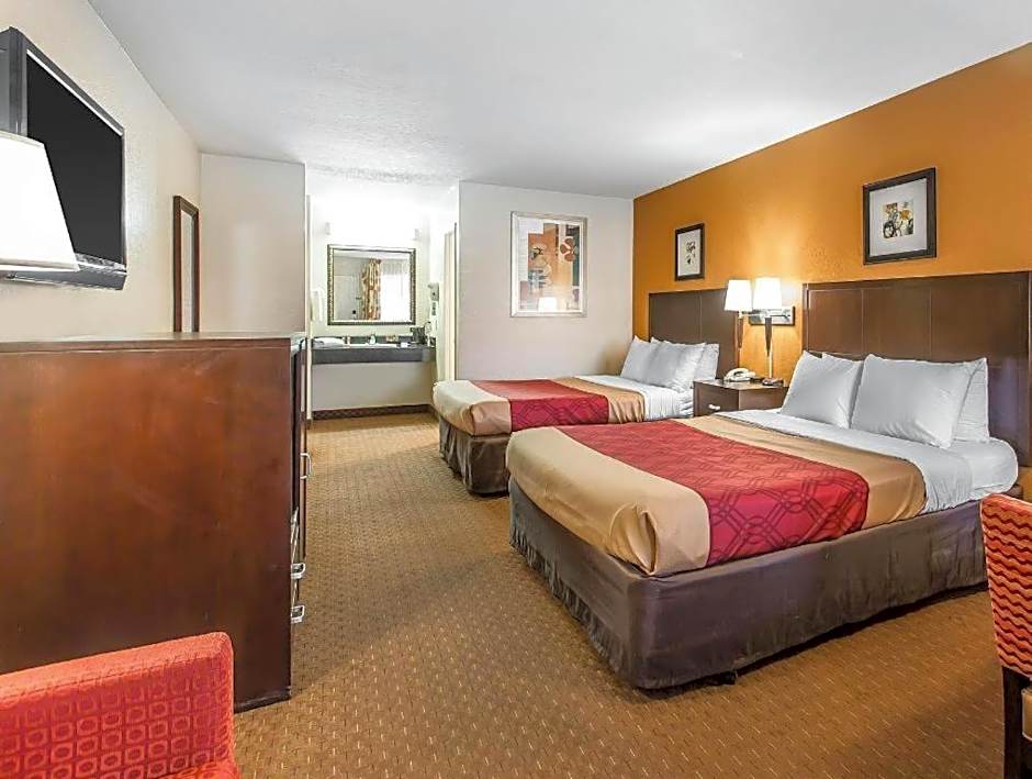 Econo Lodge & Suites El Cajon San Diego East – El Cajon, CA