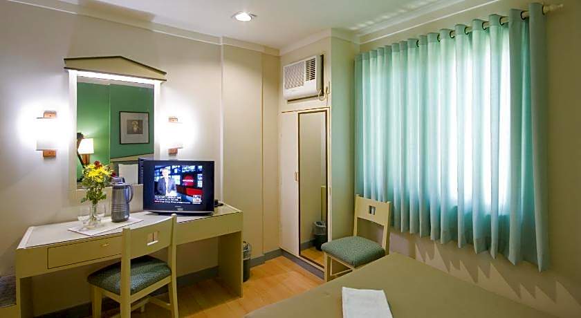 New Dawn Pensionne House