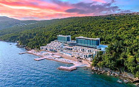 Hilton Rijeka Costabella Beach Resort & Spa