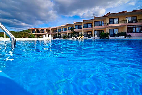 Toroni Blue Sea