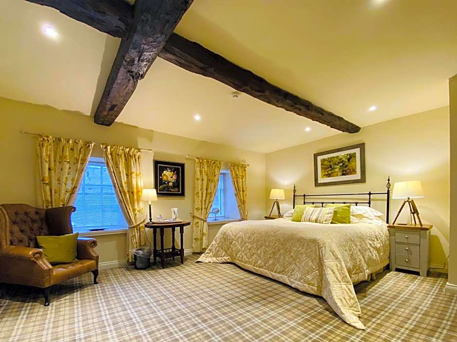 The Moon Inn at Stoney Middleton