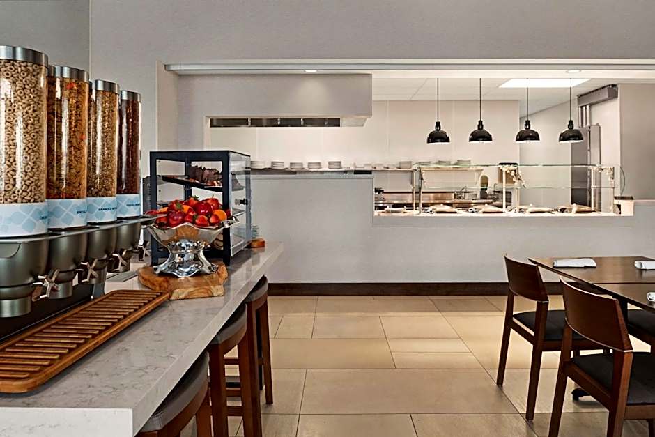 Hilton Garden Inn Milwaukee Brookfield Conference Center