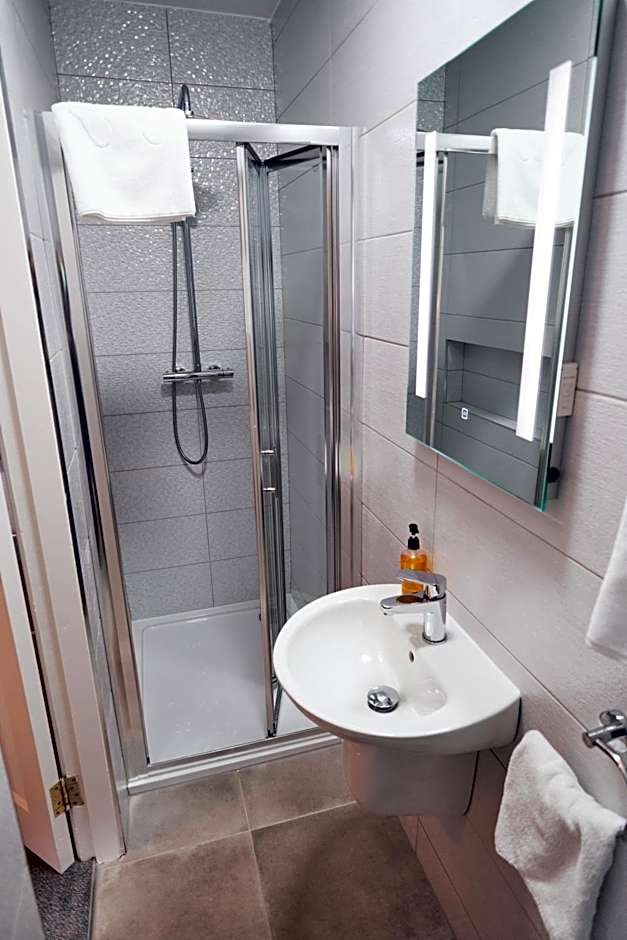 Murphy's Pub and Bed & Breakfast