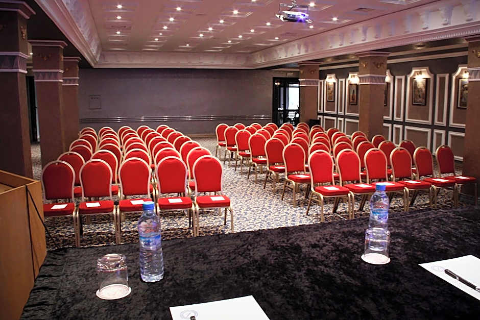 Zaki Hotel