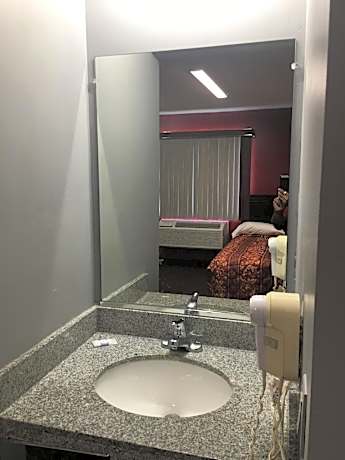 King Room with Spa Bath - Non-Smoking