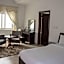 His Majestys Hotel