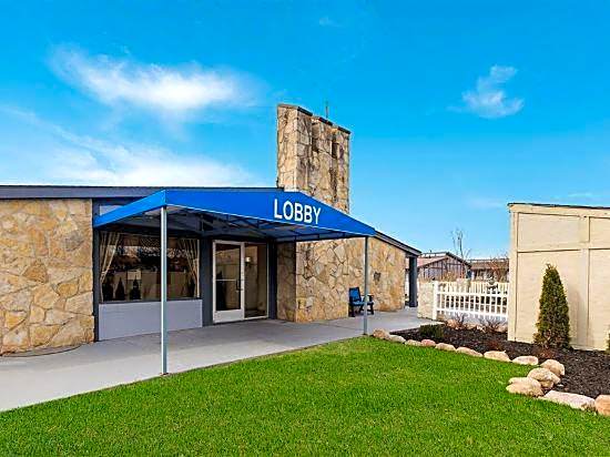 Rodeway Inn Metro Airport