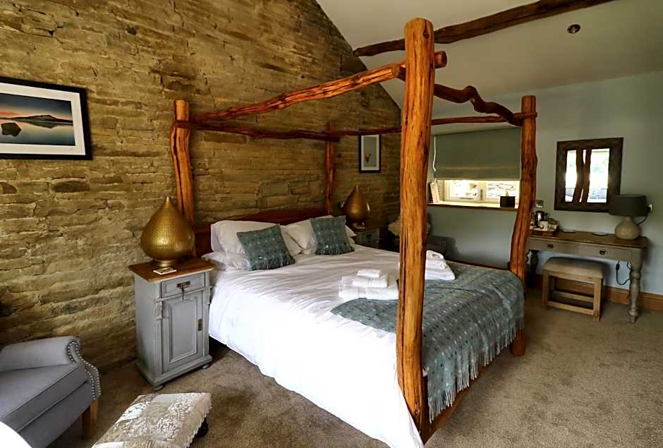 Photo 1 of 8 of 1 King Bed
