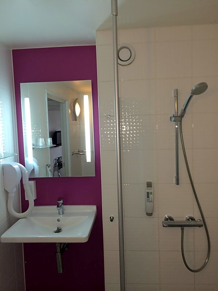 ibis Styles Lille Centre Gare Beffroi