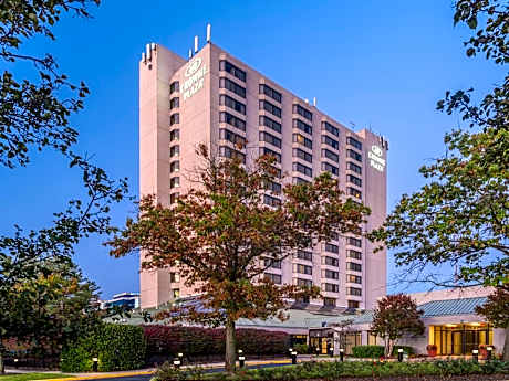 Crowne Plaza College Park - Washington DC By IHG