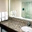 DoubleTree by Hilton Silver Spring DC North
