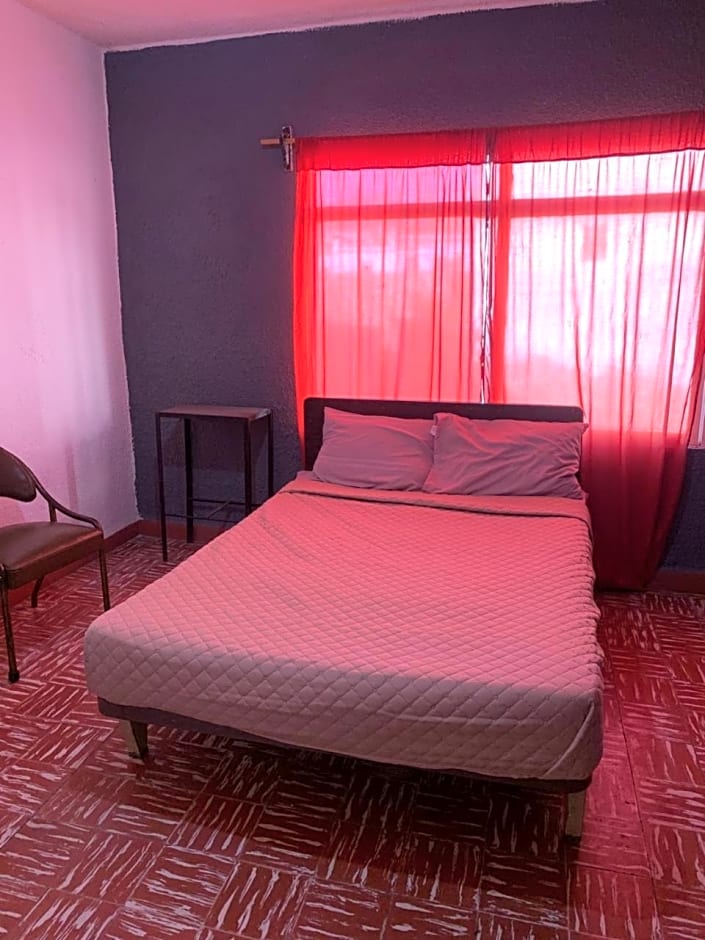 Hotel Osaenzz