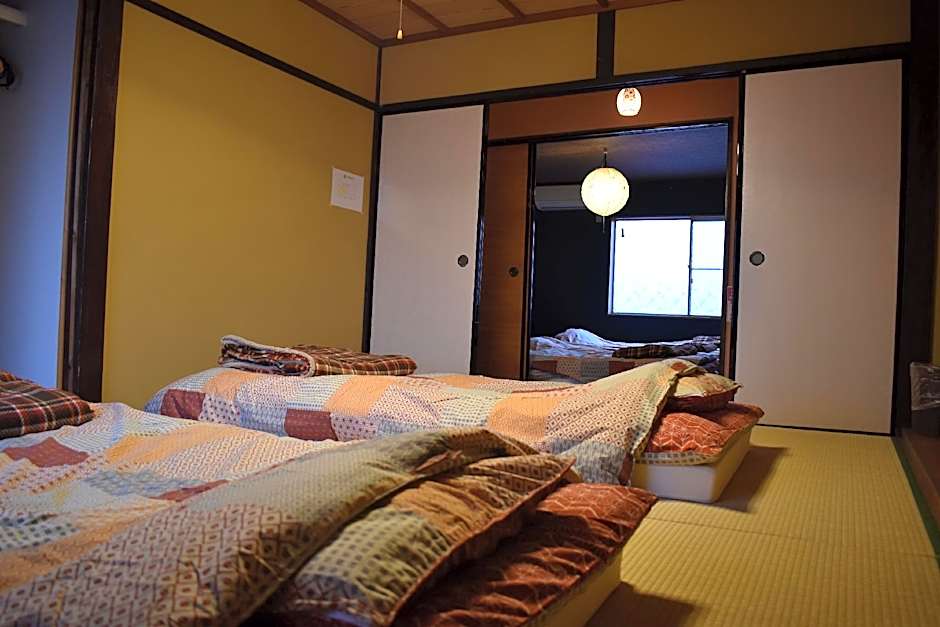 Nishioji Kado