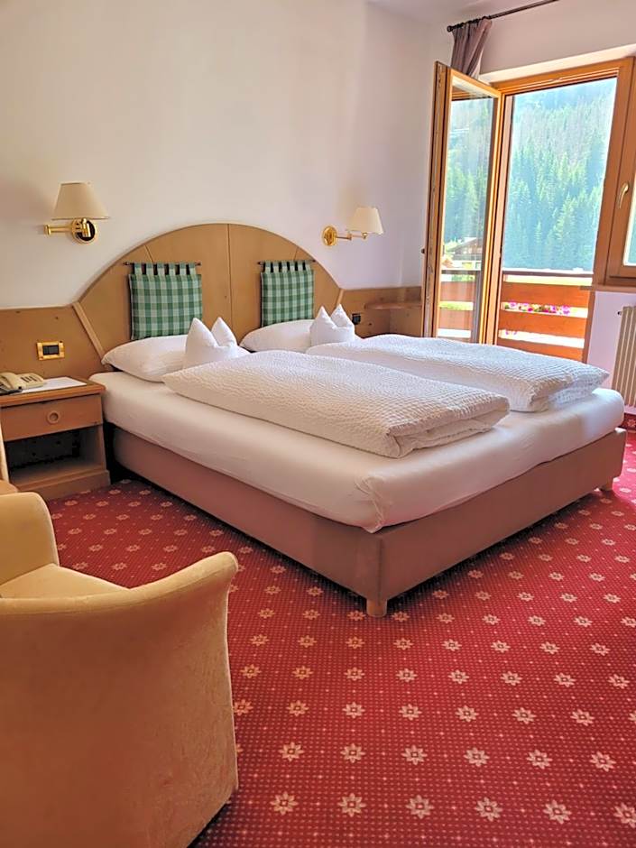 Hotel Garni Royal