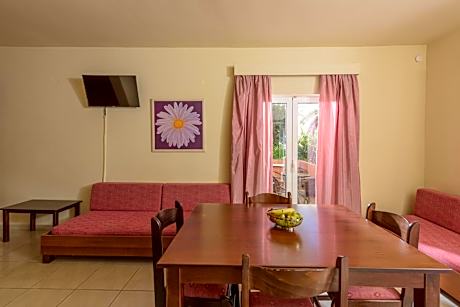 Two-Bedroom Apartment with Garden View