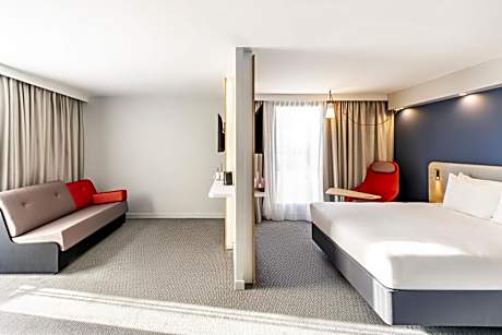 Queen Suite