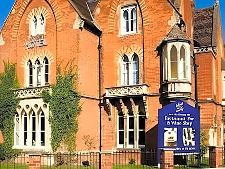 The Corner House Hotel