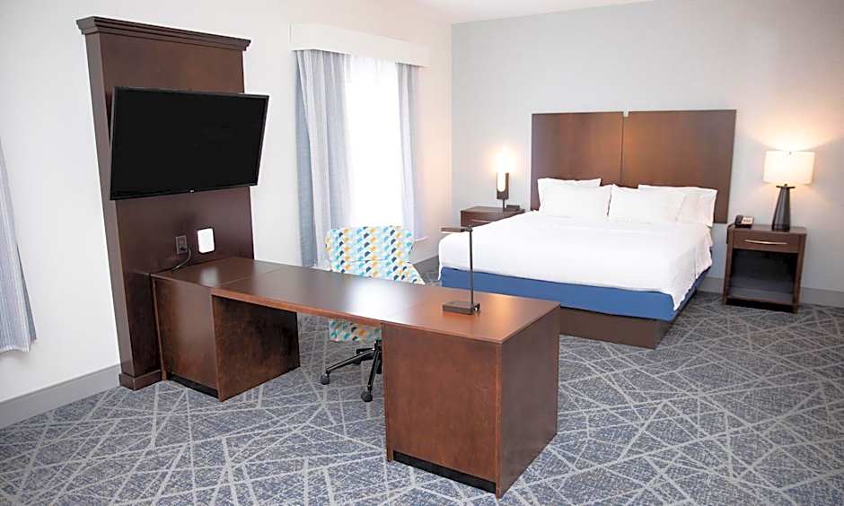 Hampton Inn & Suites Williamsport-Faxon Exit
