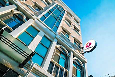 Fun Trip - Fu May Sea View Holiday House