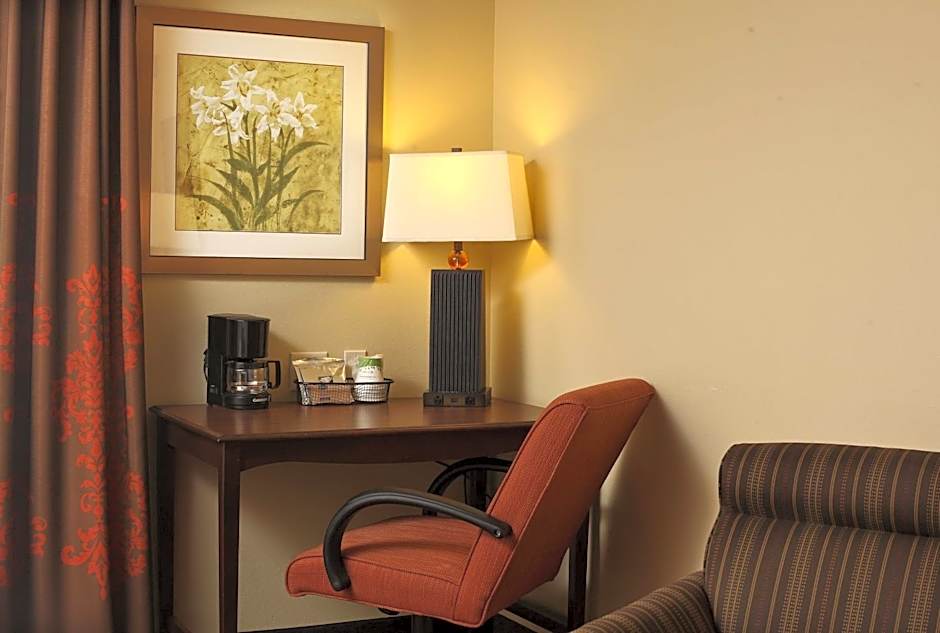Hampton Inn & Suites by Hilton Fargo Medical Center