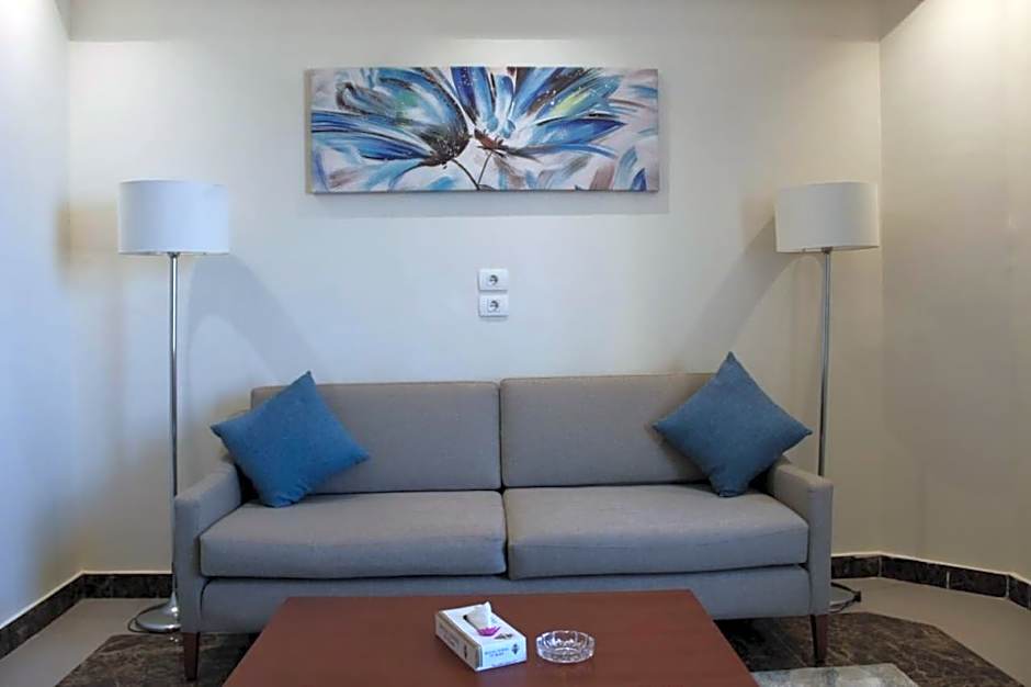 Royal Jewel Al Raml Hotel