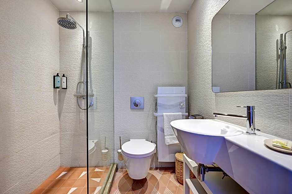 Hôtel Bor