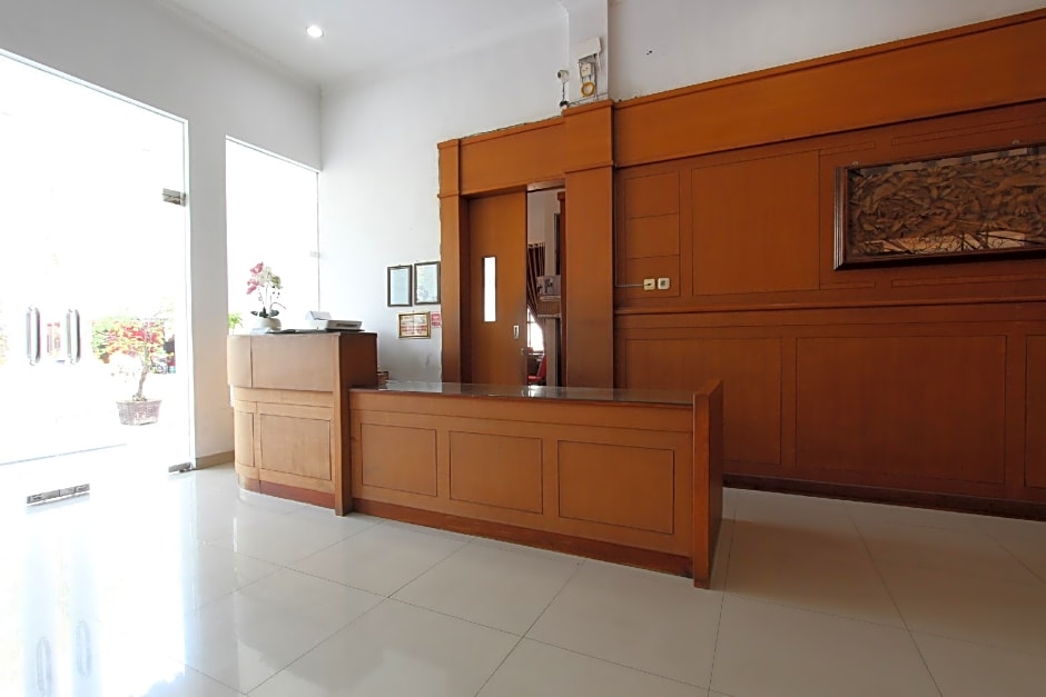 Hotel O Griya Lestari Pati 2