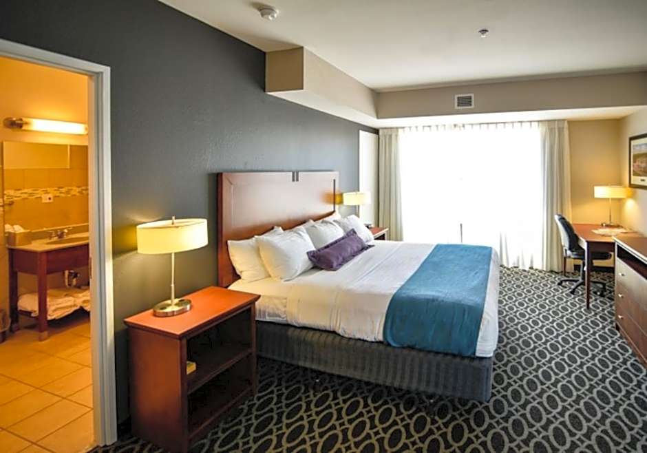 Bluemont Hotel