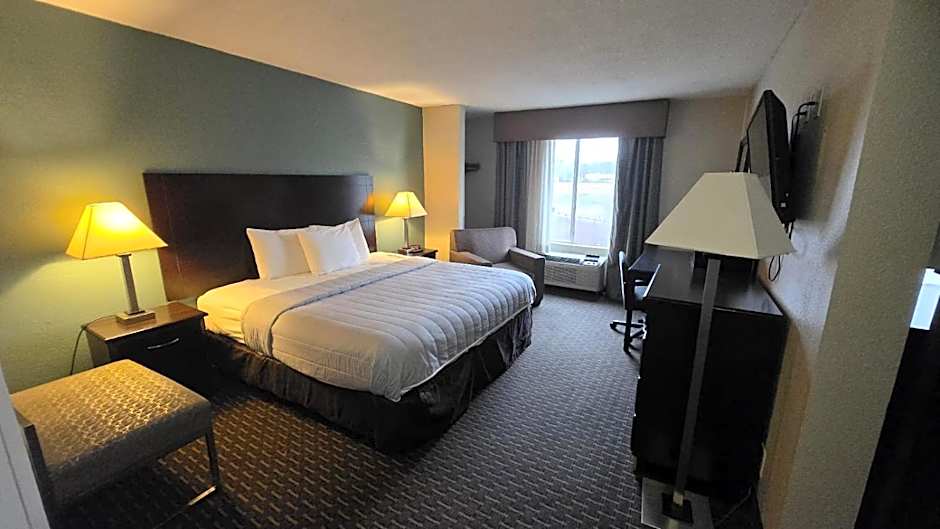 Copley Inn & Suites, Copley - Akron