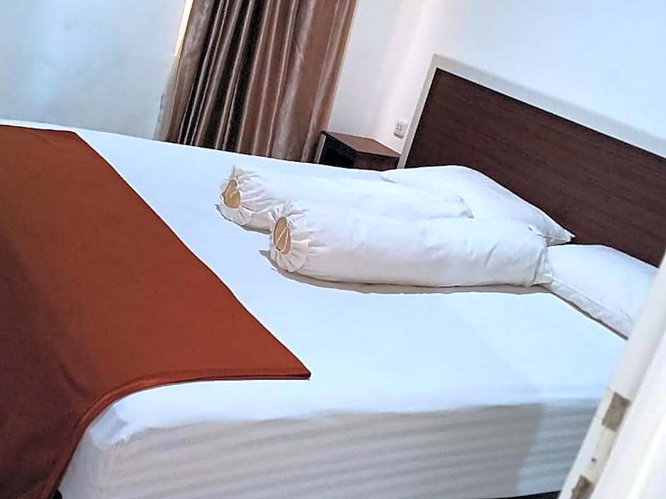 Fidelia Homestay Palu Mitra RedDoorz