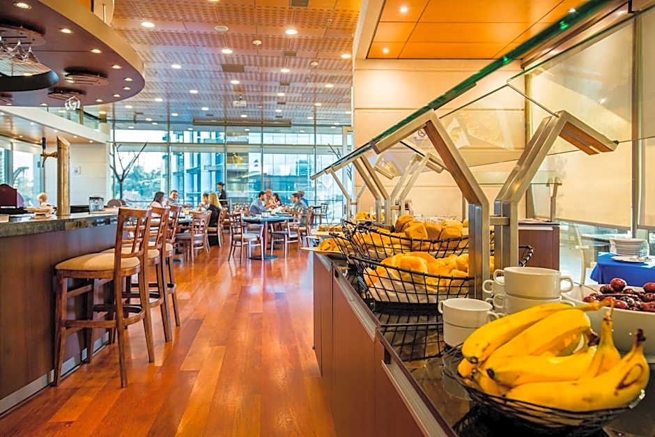 Plaza El Bosque Ebro