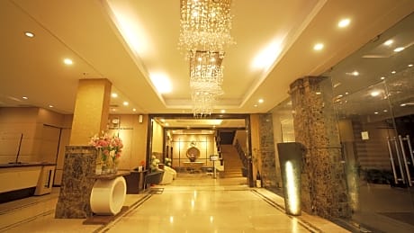 Hotel Pal Heights