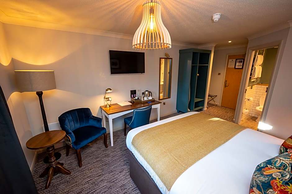 Photo 1 of 10 of Double Room