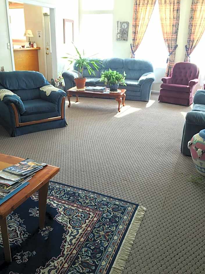Hunters Lodge Motel