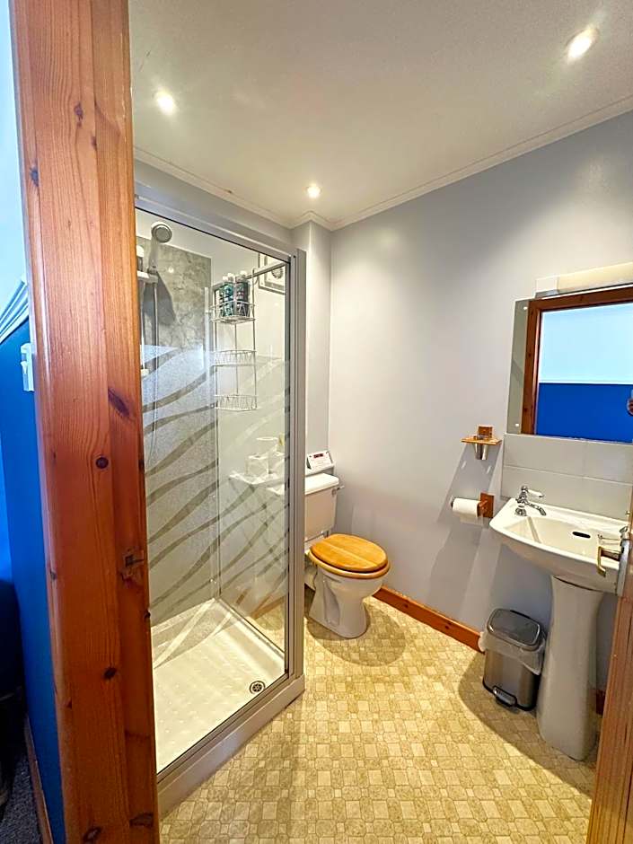 Orchard House Lodges by Ecohuman