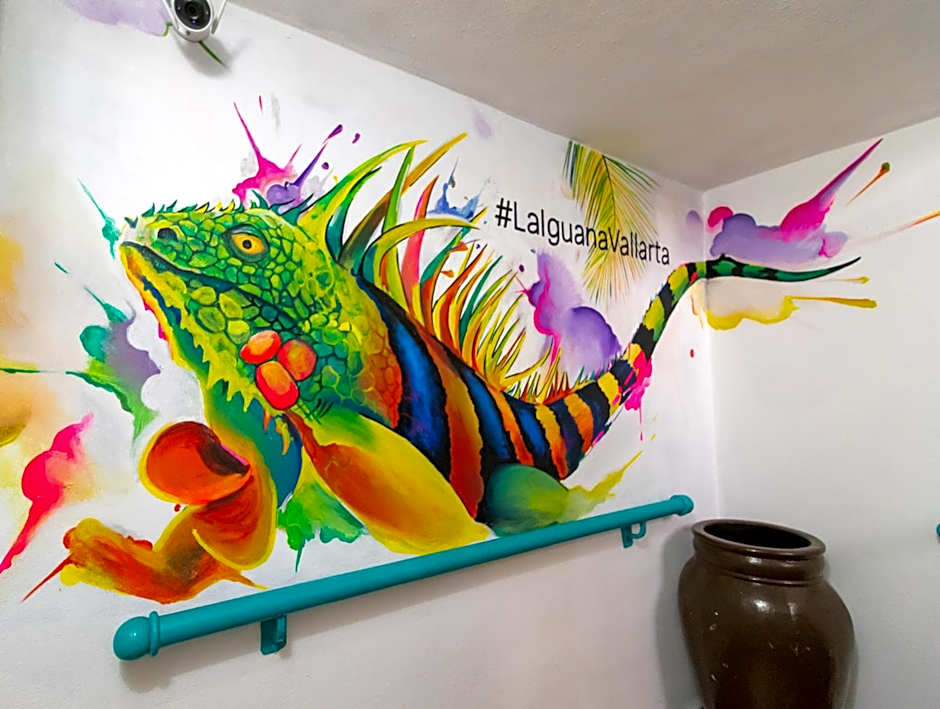 La Iguana Vallarta LGBT ADULTS ONLY - Romantic Zone - Party Clubbing Street