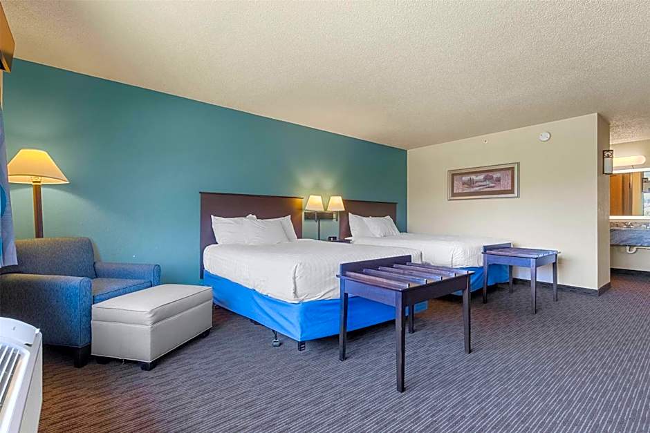 AmericInn by Wyndham Green Bay East