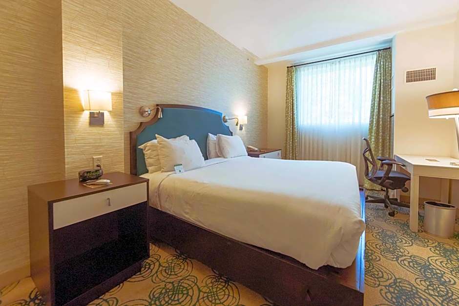 Hotel Skyler Syracuse Tapestry Collection by Hilton