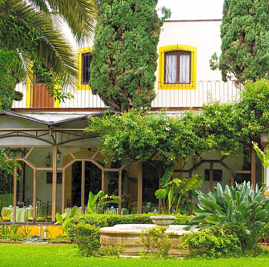 Hotel Hacienda Los Laureles
