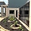 Super 8 by Wyndham Pasadena