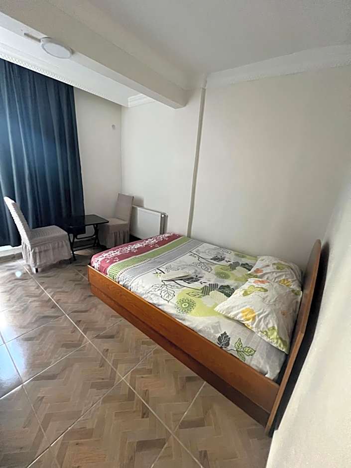 Airport Confort Guest House