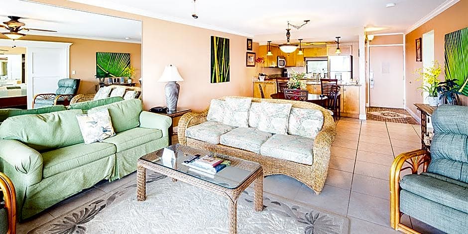 Photo 1 of 10 of 2 Bedroom Suite, Ocean front