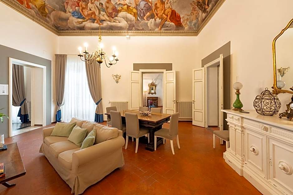 Palazzo D'Ambra Residenza d'Epoca