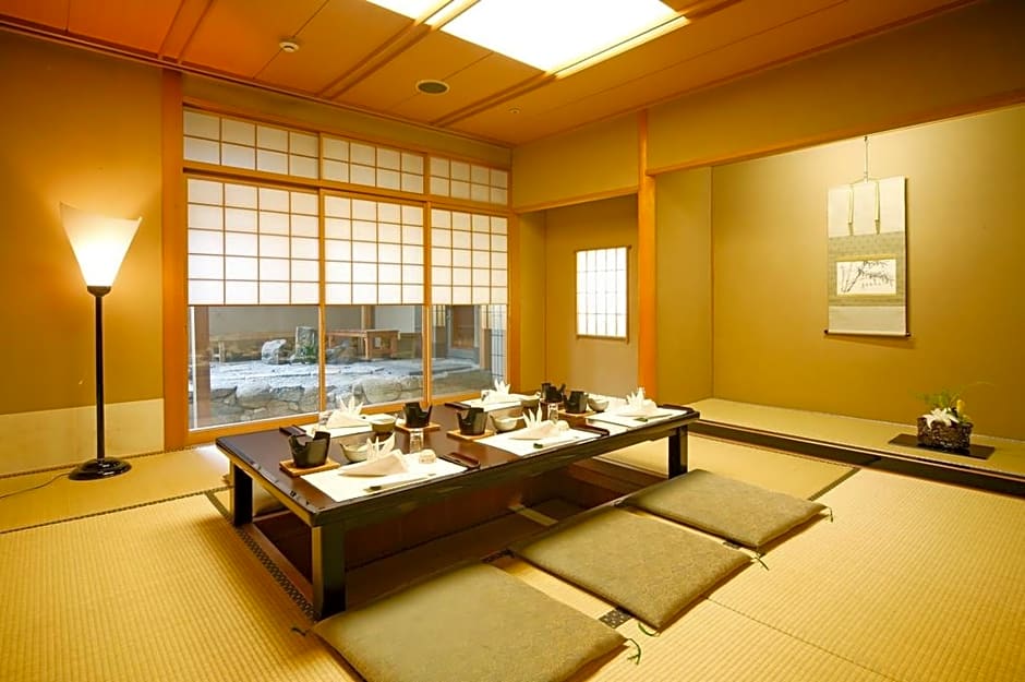 Hotel New Omi