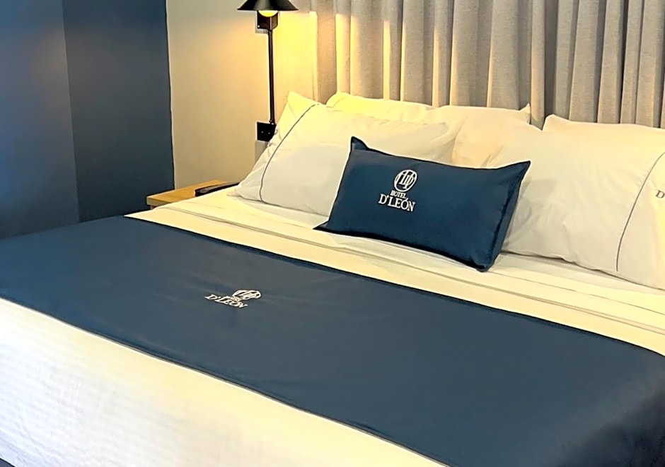 Hotel D' Leon