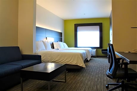 Queen Suite with Two Queen Beds and Sofa Bed